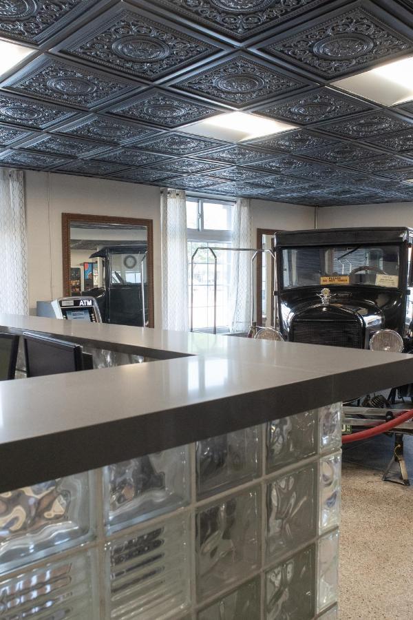 דירבורן Hotel Chataura מראה חיצוני תמונה